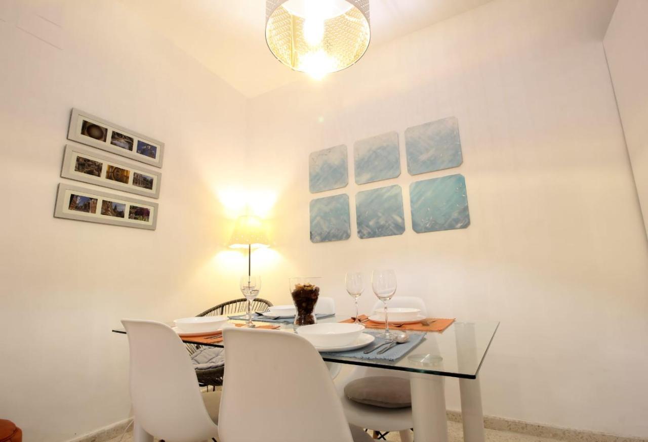 Apartamento Pastora Sevilla ภายนอก รูปภาพ