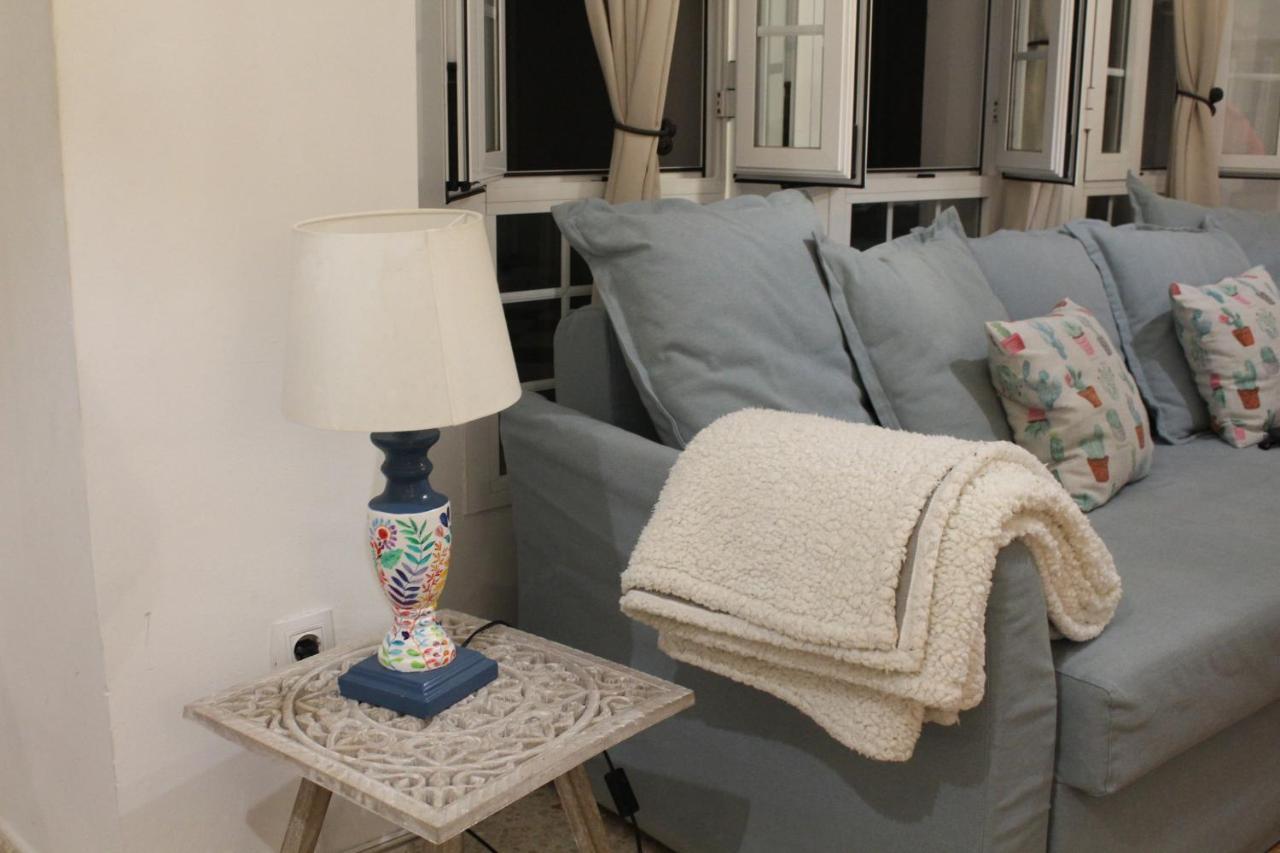 Apartamento Pastora Sevilla ภายนอก รูปภาพ
